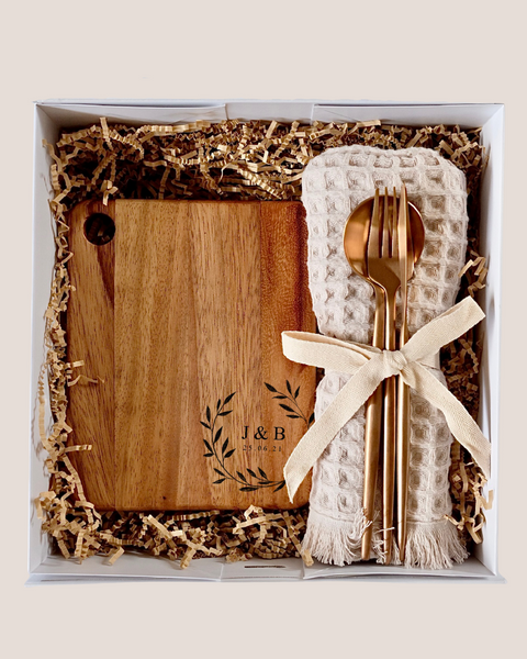 CHEESEBOARD GIFT HAMPER