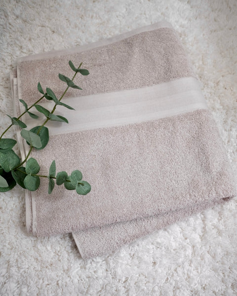 ROMANTIC BATH TOWEL SET BOX