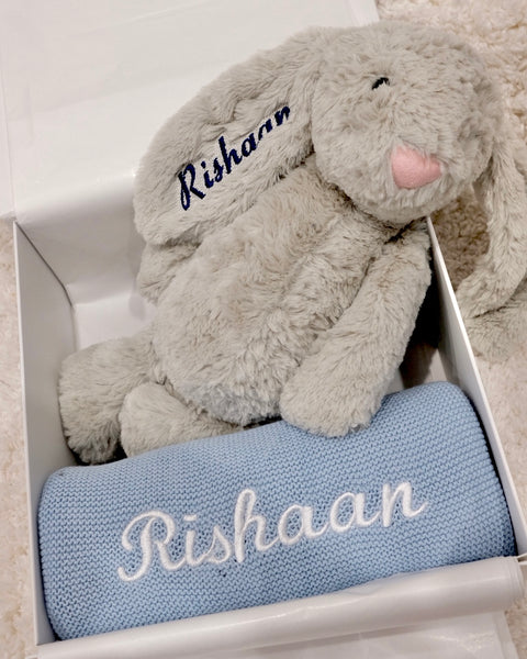 PLUSH BUNNY & BLANKET BOX